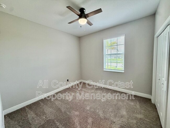 Building Photo - 8132 Tea Olive Ter