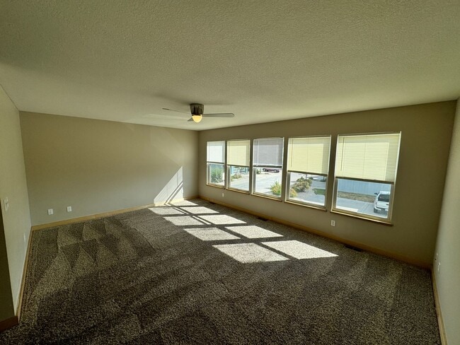 Building Photo - Two Story Townhome Available July 2025!