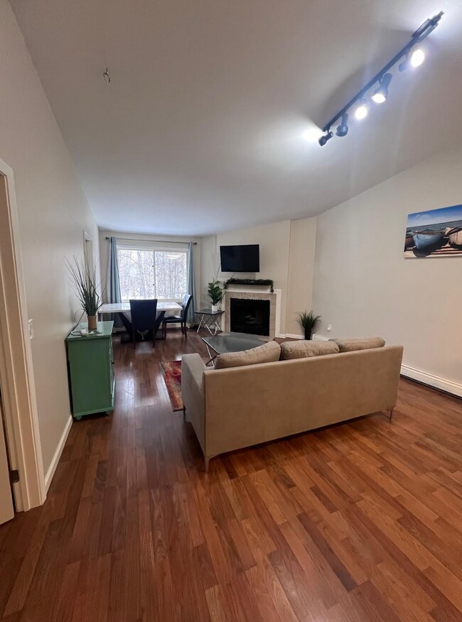 Living area facing east toward the patio - 1881 E Tudor Rd