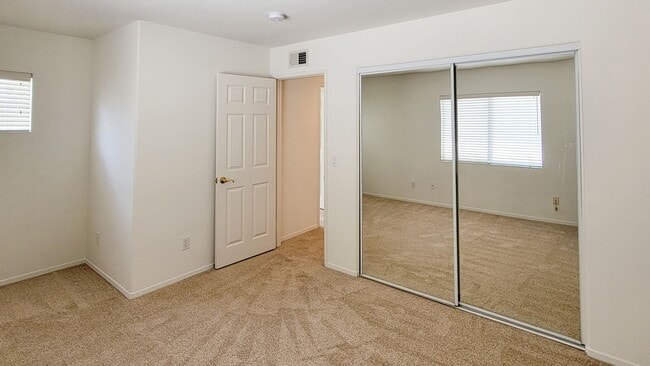 Building Photo - 12138 Wooded Vista Ln