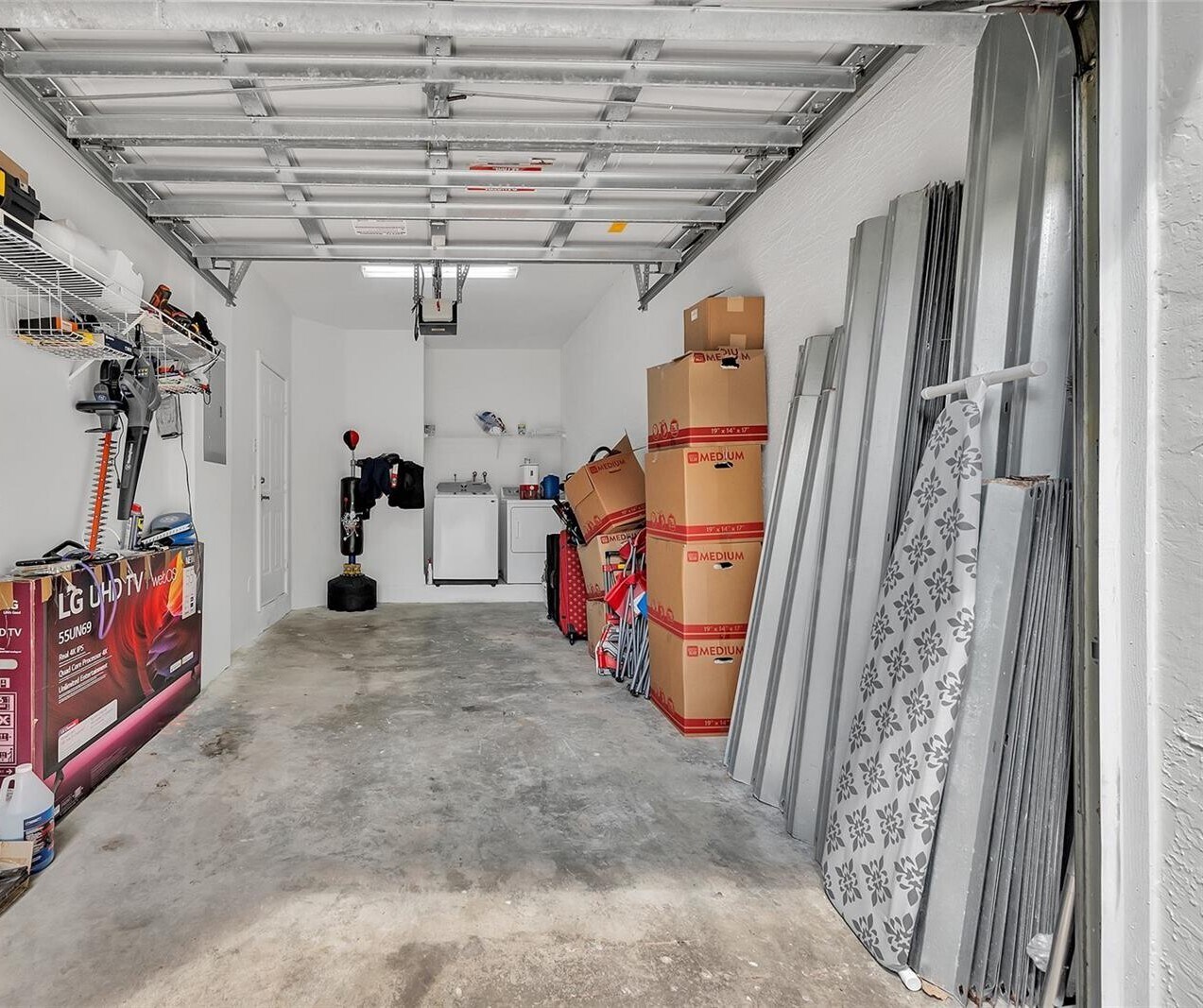 Building Photo - 10253 NW 32nd Ter