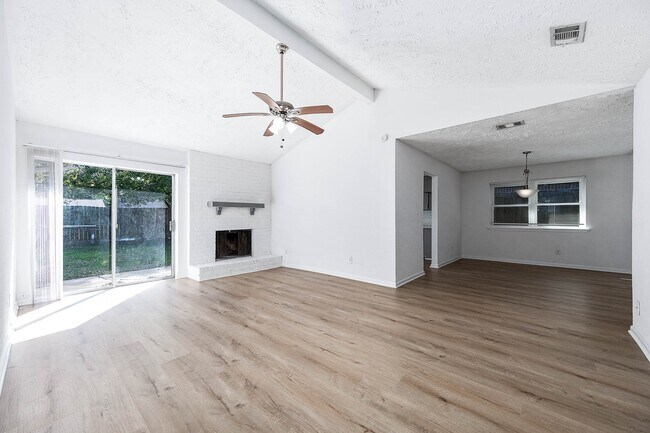 Building Photo - 24007 Pepperrell Pl St