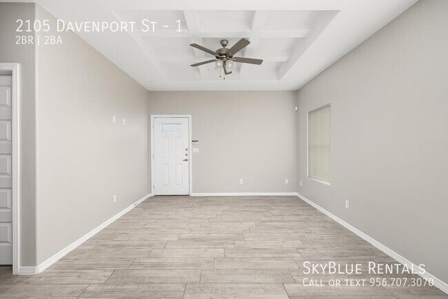 Building Photo - 2105 Davenport St