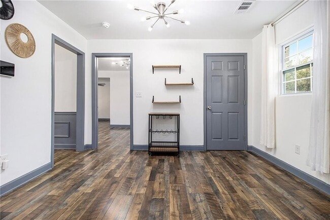 Building Photo - 154 Wadley St NW