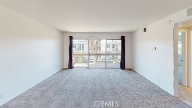 Building Photo - 12157 Moorpark St