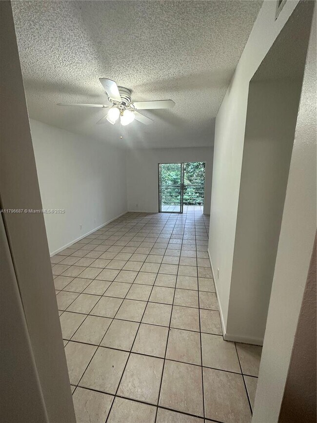 Building Photo - 4394 NW 9th Ave