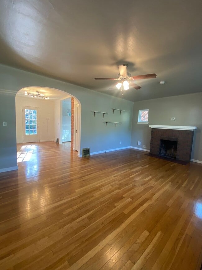 Building Photo - Perry District Gem – Move-In Ready 3 plus Bed / 2 Bath Brick Home with Finished Basement & 2-Car ...