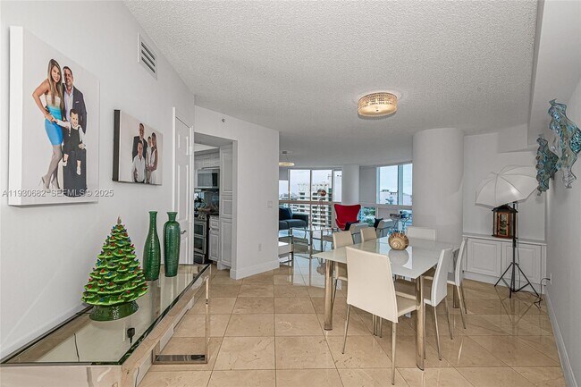 Building Photo - 6301 Collins Ave