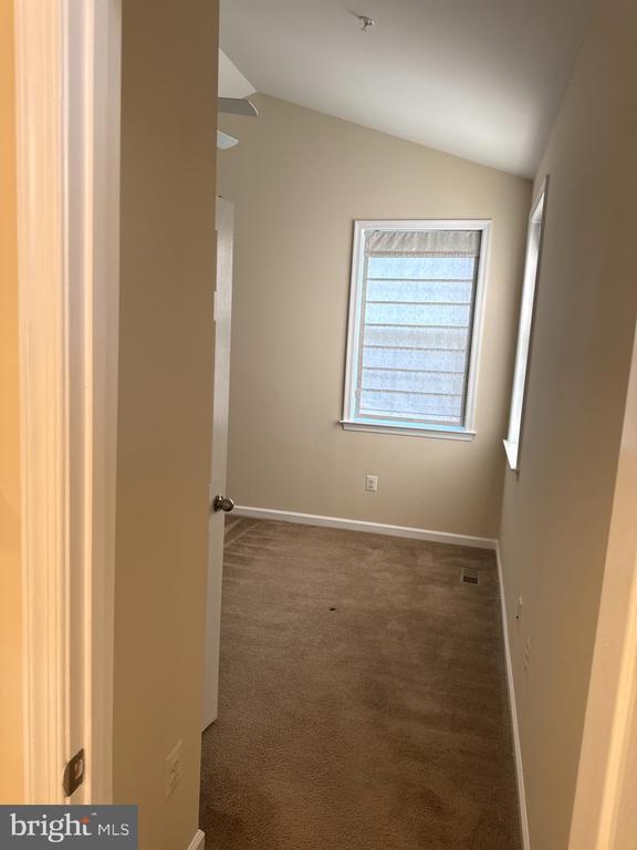 Building Photo - 6518 60th Ave