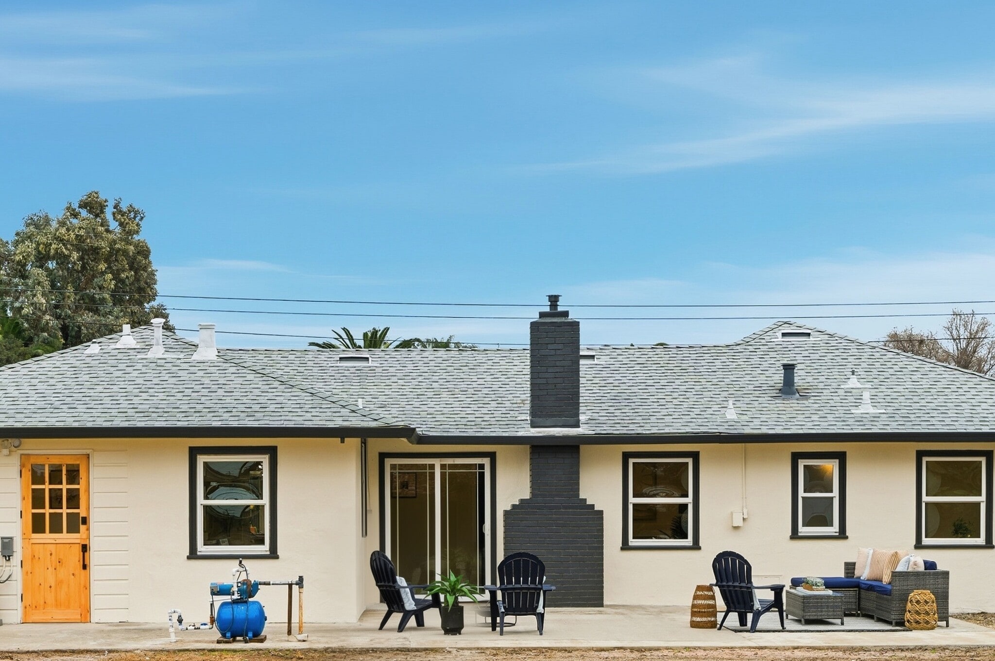 Building Photo - 2361 Bedford Rd