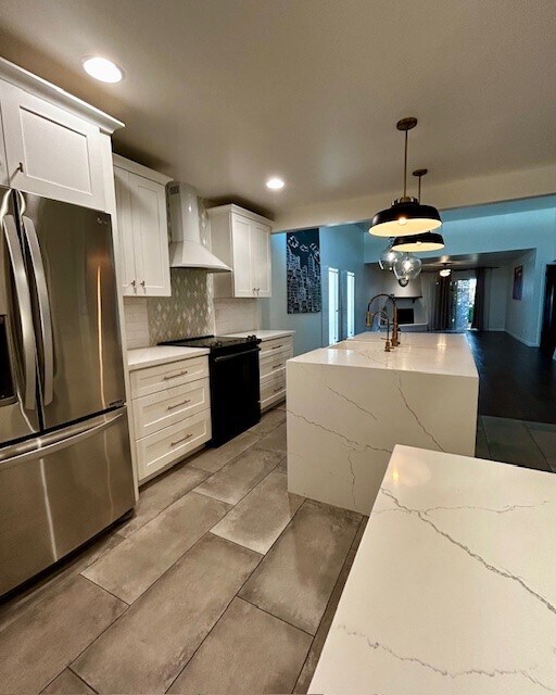 Building Photo - 2619 E Windsor Ave