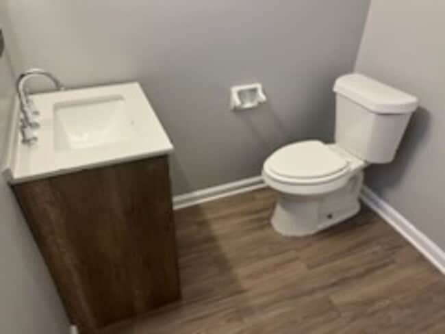 Building Photo - Available Now!!!! MOVE IN SPECIAL $100 off first months rent!!