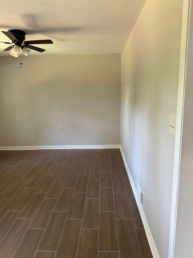 Building Photo - 1690 Spoonbill Rd