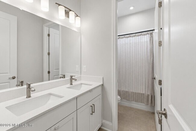 Building Photo - 80 Walnut Gln Ct