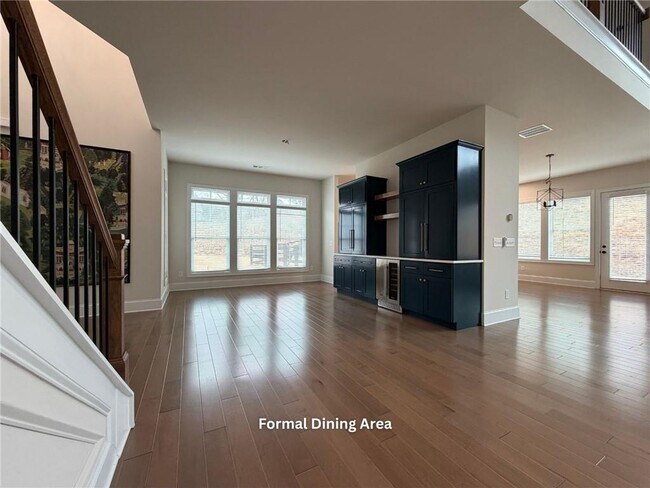 Building Photo - 3770 Andover St