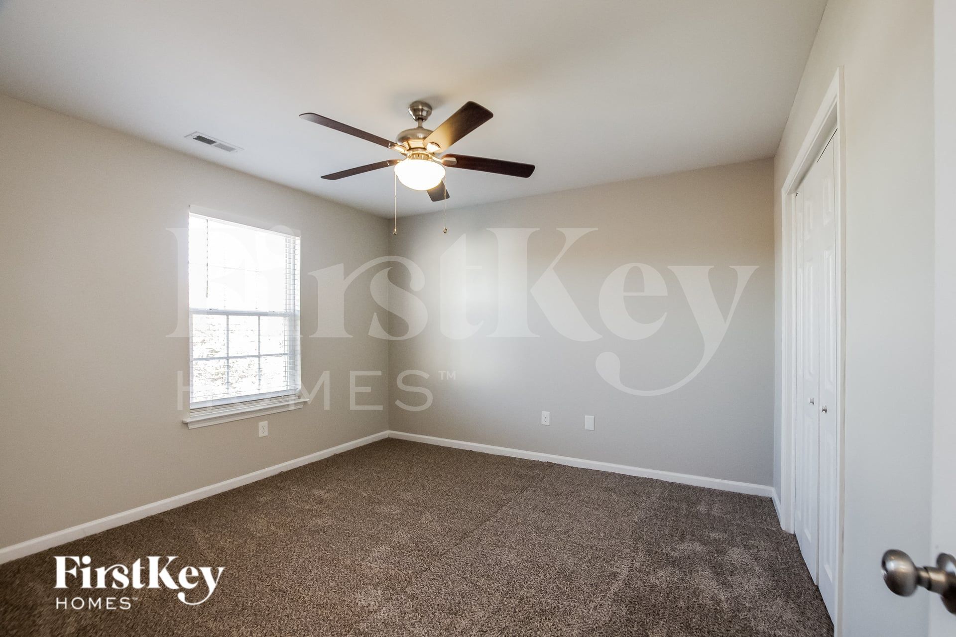 Building Photo - 4018 Shadow Pines Cir