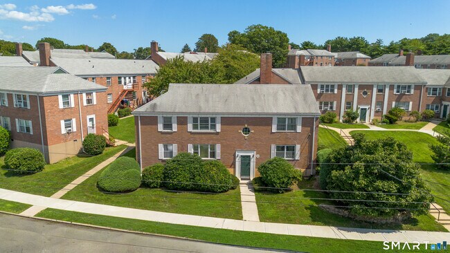Building Photo - 73 Seaton Rd