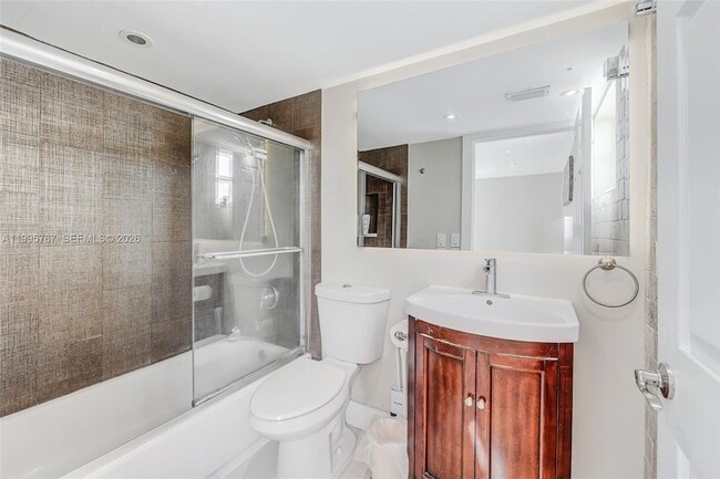 Building Photo - 618 Euclid Ave