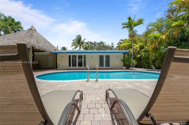 Primary Photo - 12730 Ixora Rd