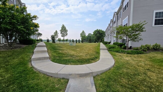 Building Photo - 2484 Alison Ave