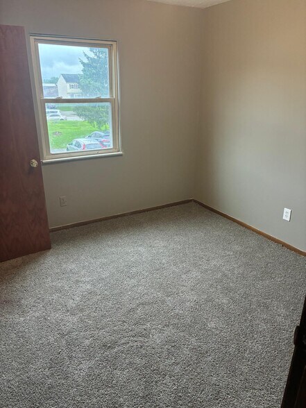 Building Photo - 2620 Sawbury Blvd