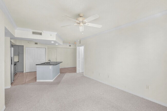 Building Photo - 600 S Dixie Hwy