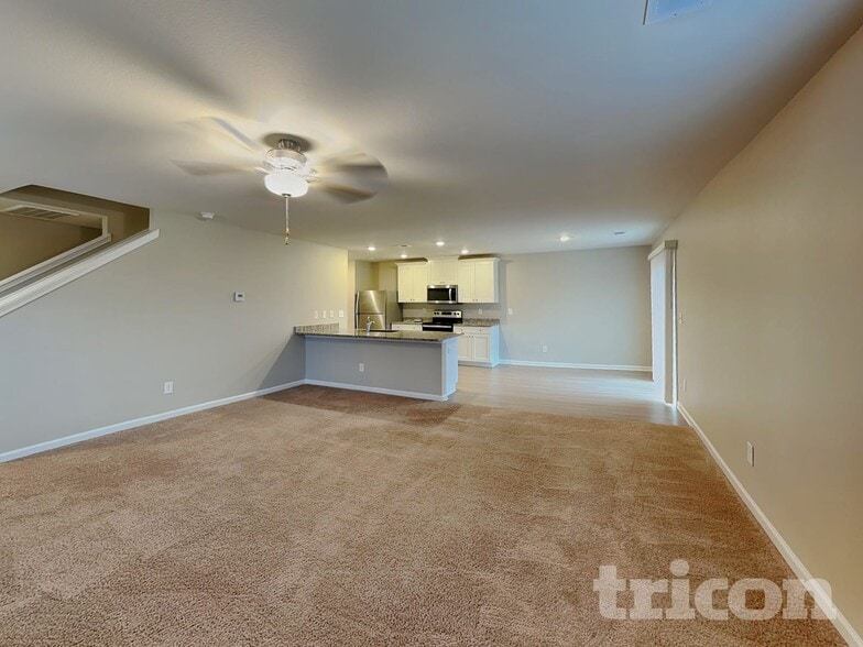 Building Photo - 205 Coleshill Rd