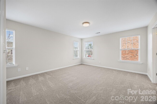 Building Photo - 7333 Adare Mews Rd