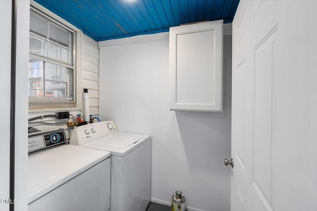 Building Photo - 109 Lincoln Ct