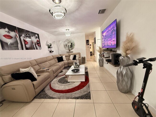 Building Photo - 23988 SW 114th Ct