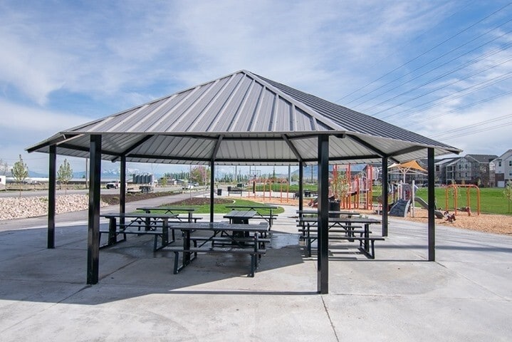Building Photo - 2316 N 3720 W