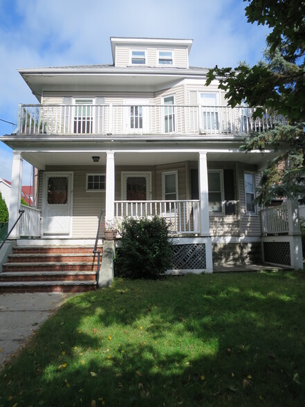 Primary Photo - 5 Freeman St