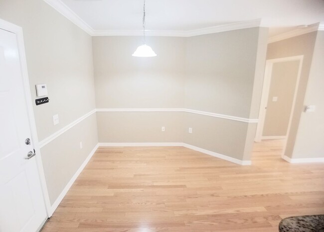 Primary Photo - For Rent Beautiful 2/2 first floor condo w...