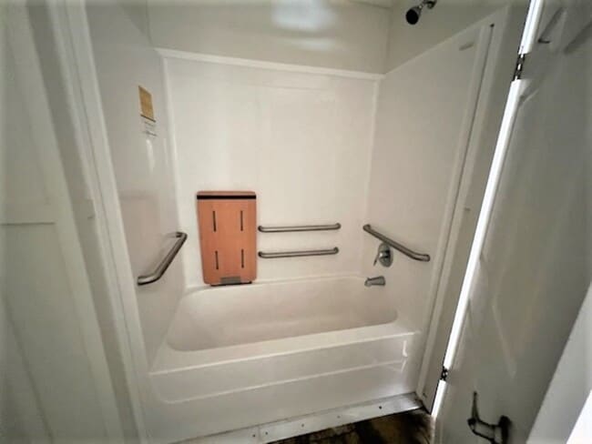 Building Photo - 12108 Diana Dr