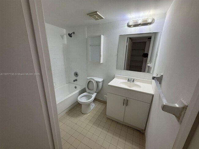 Building Photo - 5200 NW 31st Ave