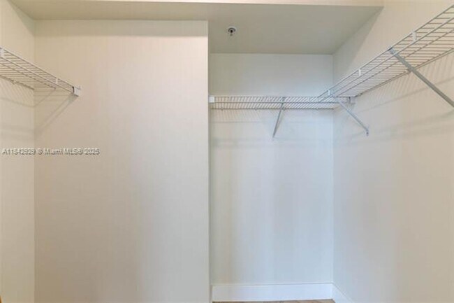Building Photo - 335 S Biscayne Blvd