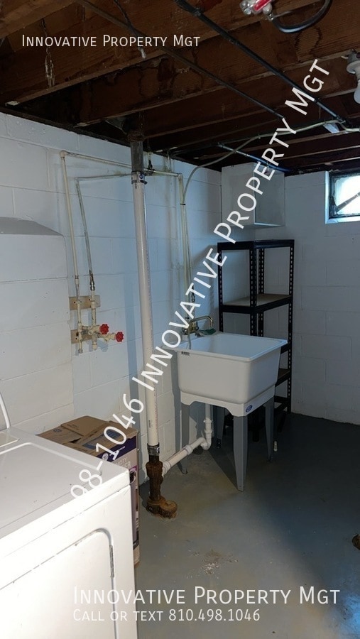 Building Photo - 4814 Canterbury Ln