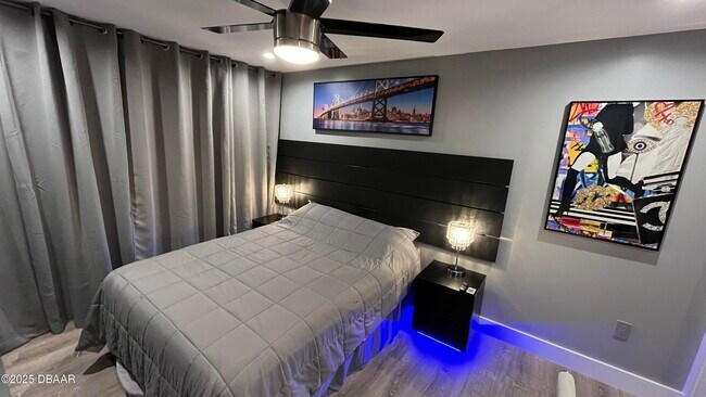 Building Photo - 236 N Keech St