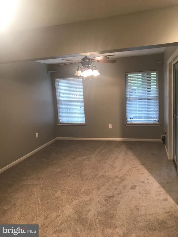 Building Photo - 4662 Deerwatch Dr