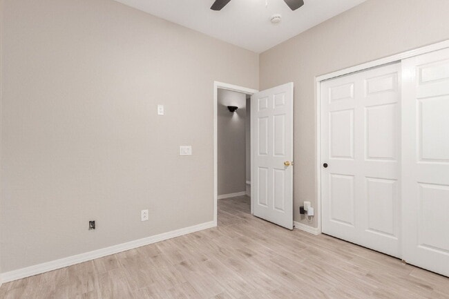 Building Photo - 17067 W Young St