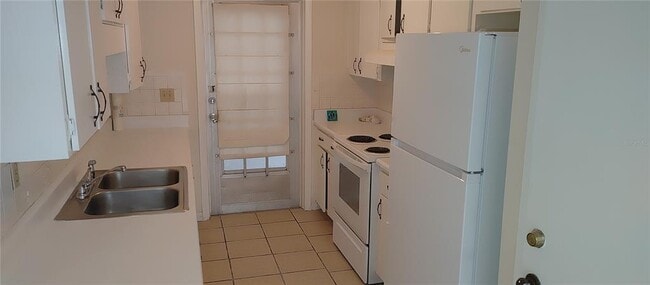 Building Photo - 5632 13th St