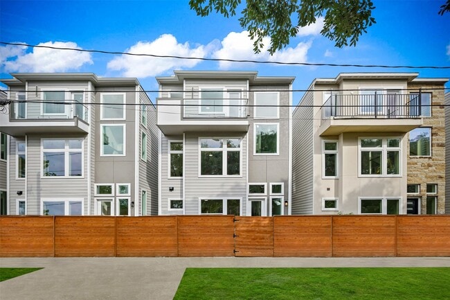 Building Photo - 4011 Ward St