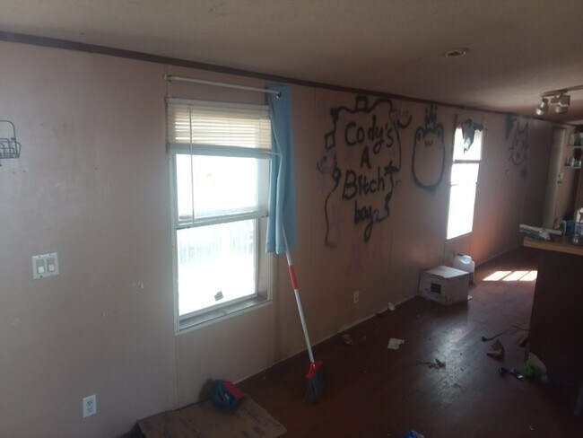 Building Photo - 3500 N Dirksen Pkwy