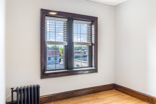 Building Photo - 3919 N Morris Blvd