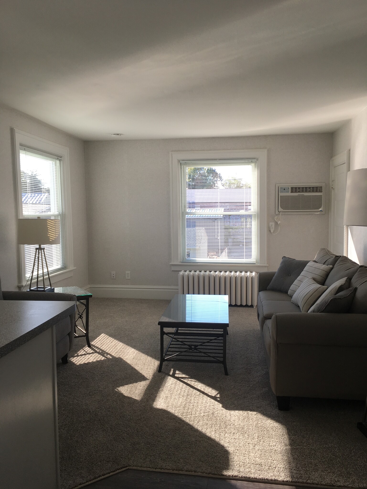 Building Photo - 130 Walnut St