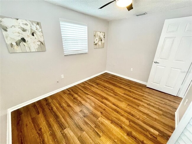 Building Photo - 813 S Fremont Ave