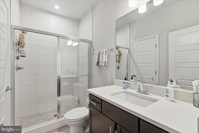 Building Photo - 4537 Plateau Dr