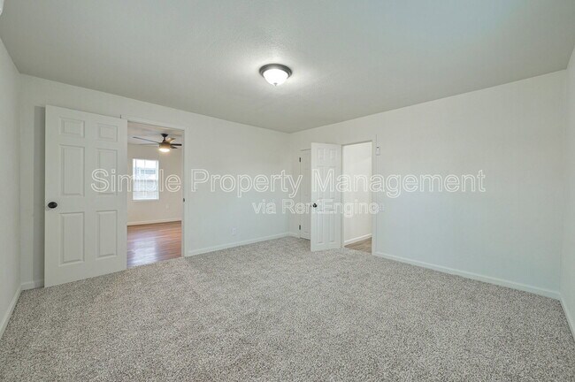 Building Photo - 3608 NW 16th St