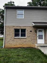 Building Photo - 238 Trimble Ave