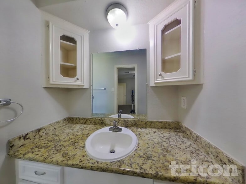 Building Photo - 23107 Earlmist Dr